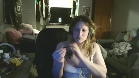 lilybvixen online show from 13, 5, 2026