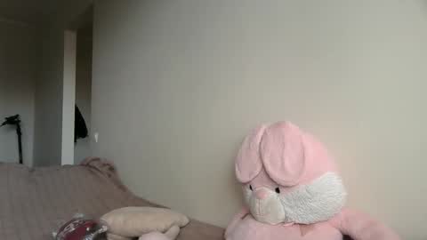 Snapshot of lilycandy_ chatting on 4, 11, 2025 lilycandy_ online show from 4, 11, 2025