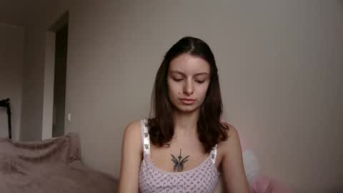 Snapshot of lilycandy_ chatting on 11, 11, 2025 lilycandy_ online show from 11, 11, 2025