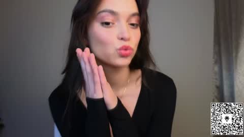 Snapshot of lilyewing_ chatting on 20, 1, 2025 Lily   online show from 20, 1, 2025