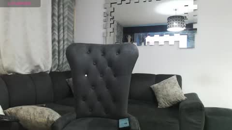 Snapshot of lilyford_ chatting on 10, 6, 2026 lily online show from 10, 6, 2026