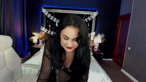 Snapshot of lilyfoxyy chatting on 29, 10, 2025 Lily online show from 29, 10, 2025