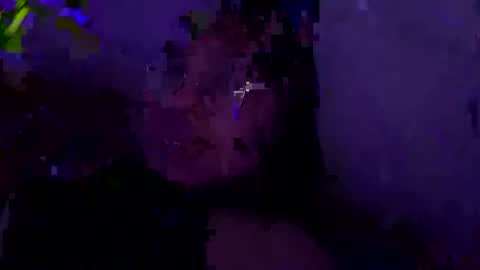 Lily online show from 12, 5, 2026