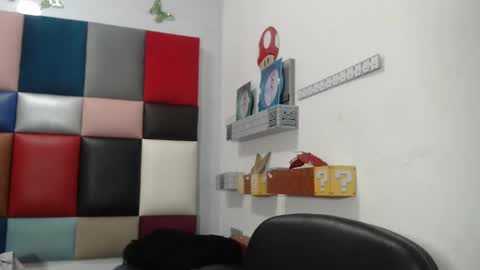 lilyjamesx online show from 13, 1, 2025