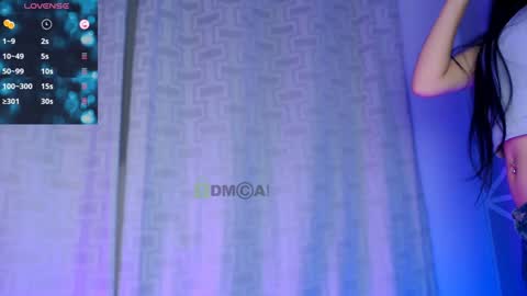 Snapshot of lilylouisee_ chatting on 7, 1, 2025 Liliana louise online show from 7, 1, 2025