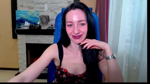 Snapshot of lilymellow chatting on 28, 2, 2025 Lily online show from 28, 2, 2025