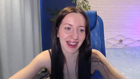 Snapshot of lilymellow chatting on 14, 9, 2025 Lily online show from 14, 9, 2025
