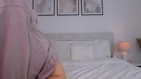 Snapshot of lilyroselyn chatting on 10, 2, 2025 Lily online show from 10, 2, 2025