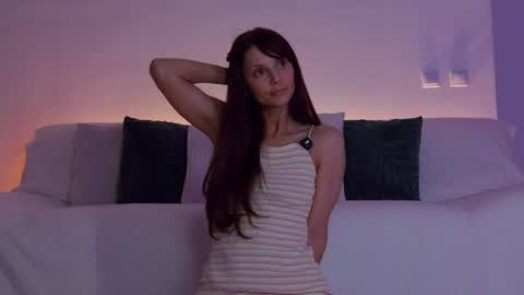 Lily online show from 19, 3, 2026