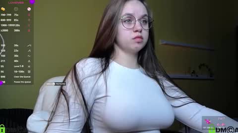 Lily online show from 22, 10, 2025