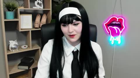 Lily online show from 28, 3, 2026