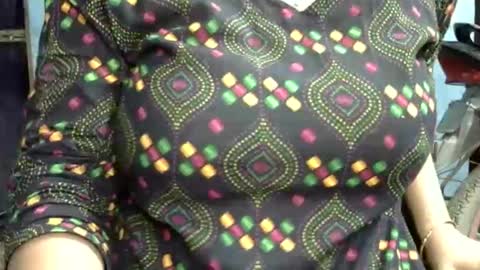 limaakter246618 online show from 14, 9, 2025