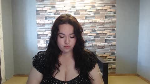 Snapshot of limalagris chatting on 21, 6, 2026 busty princess online show from 21, 6, 2026