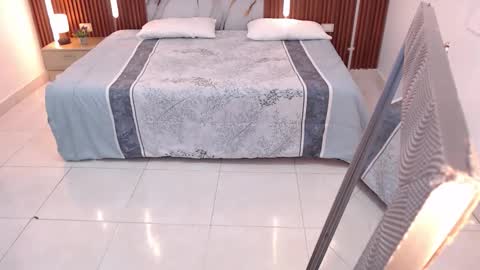 Lina online show from 17, 9, 2025