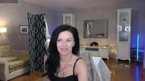 lina_flore online show from 23, 2, 2026