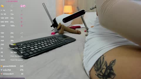   online show from 27, 12, 2024