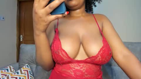 Snapshot of lina_sexy58 chatting on 5, 11, 2025 lina sexy58 online show from 5, 11, 2025