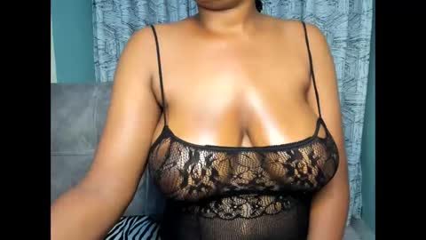 lina sexy58 online show from 9, 1, 2026