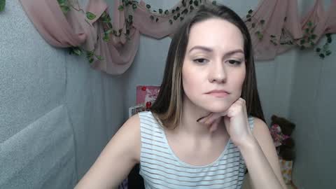 Lina online show from 14, 1, 2025