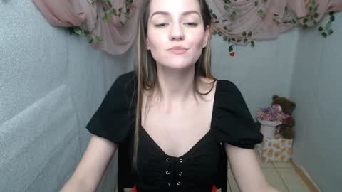 Lina online show from 18, 1, 2025