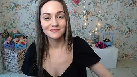 Lina online show from 25, 2, 2025