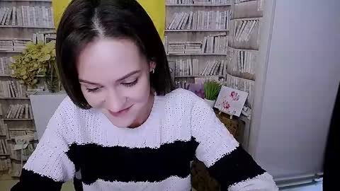 Lina online show from 12, 10, 2025