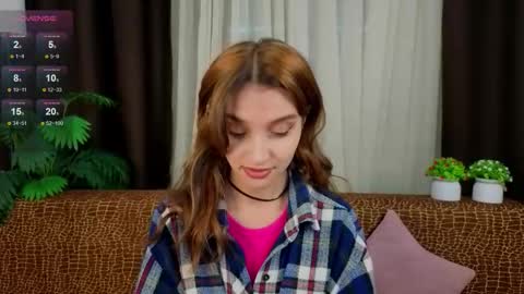 Lina online show from 10, 9, 2025