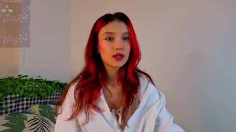 Snapshot of linaage chatting on 18, 3, 2026 Lina online show from 18, 3, 2026