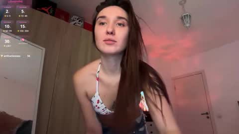 Snapshot of linabbb chatting on 11, 11, 2025 Lina online show from 11, 11, 2025