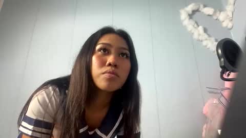 LinaDebie online show from 30, 9, 2025