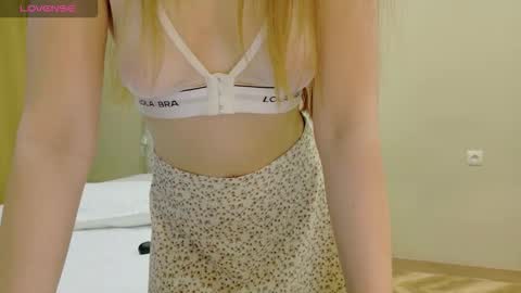 Snapshot of linajill chatting on 7, 1, 2026 Anna online show from 7, 1, 2026