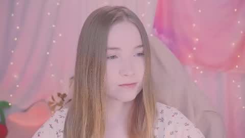 Snapshot of linalyy chatting on 21, 12, 2025 Lina online show from 21, 12, 2025