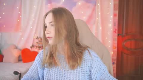 Snapshot of linalyy chatting on 3, 3, 2026 Lina online show from 3, 3, 2026