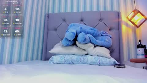 L I N A  online show from 30, 1, 2025