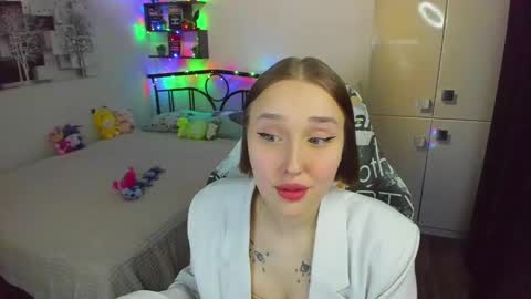 Snapshot of linatruly chatting on 24, 4, 2026 Lina online show from 24, 4, 2026