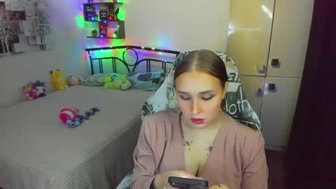 Snapshot of linatruly chatting on 15, 5, 2026 Lina online show from 15, 5, 2026