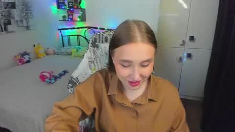 Snapshot of linatruly chatting on 19, 5, 2026 Lina online show from 19, 5, 2026