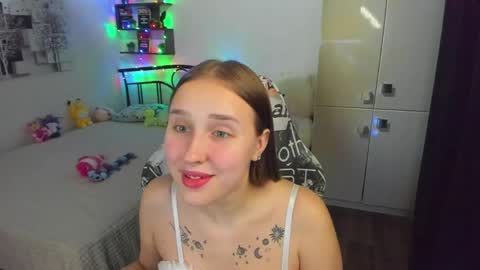 Snapshot of linatruly chatting on 20, 5, 2026 Lina online show from 20, 5, 2026