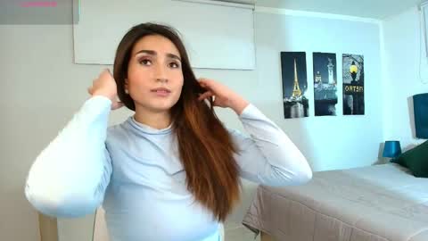 Snapshot of linda_morgan1 chatting on 18, 5, 2026 Maria Paula online show from 18, 5, 2026