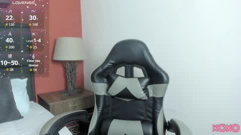 Snapshot of linda_rios_ chatting on 1, 4, 2026 L I N D A online show from 1, 4, 2026