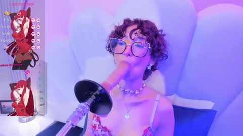 linda_sofi__ online show from 7, 3, 2025