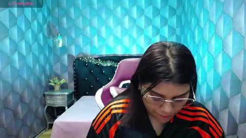    online show from 30, 12, 2024