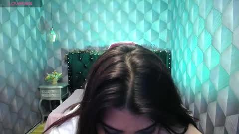    online show from 4, 1, 2025