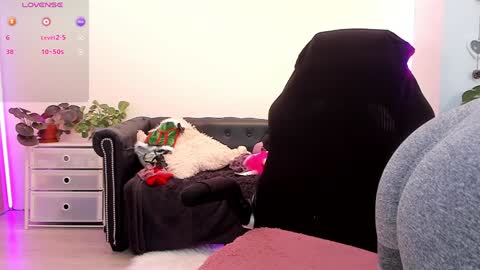 Linda  --  online show from 18, 1, 2025