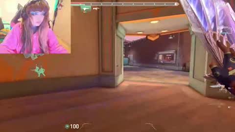 CatalinaANIDEA     online show from 24, 2, 2025