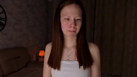 lindsayvandy online show from 9, 5, 2026
