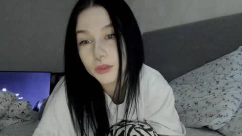 Lina online show from 3, 2, 2026