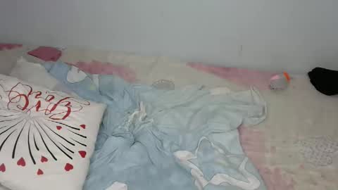 Linniecarol online show from 3, 11, 2025