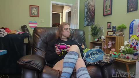 Linzy19 online show from 21, 1, 2025