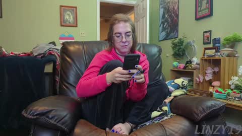 Linzy19 online show from 23, 1, 2025